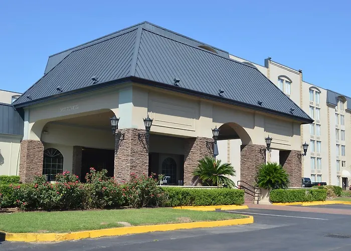 Hotel Wyndham Garden Lafayette