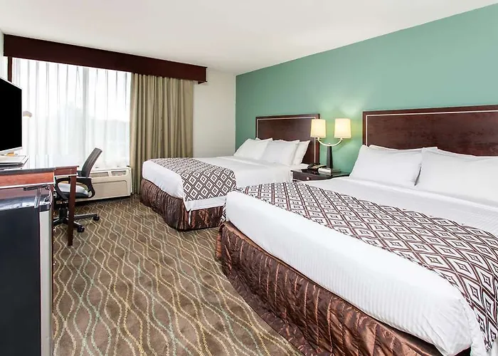 Wyndham Garden 4* Lafayette