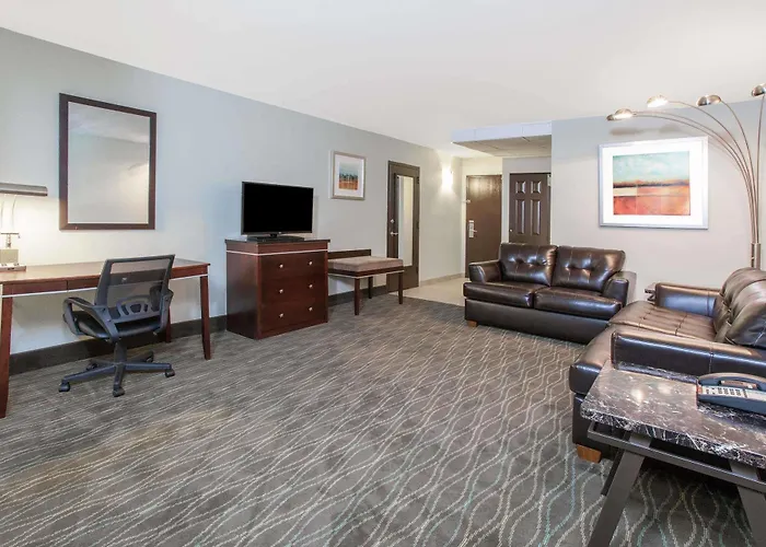 Wyndham Garden 4*
