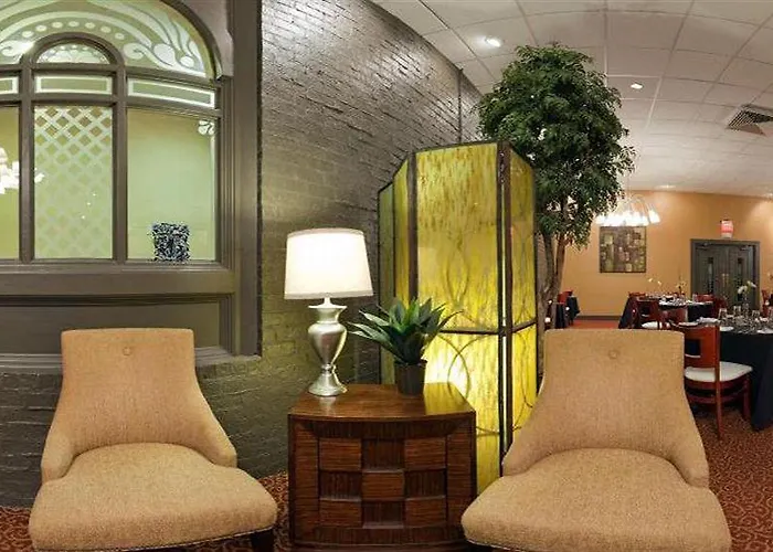 Wyndham Garden 4*