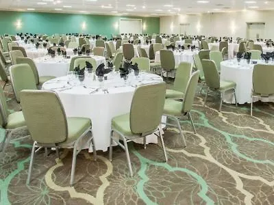 Wyndham Garden Hotel